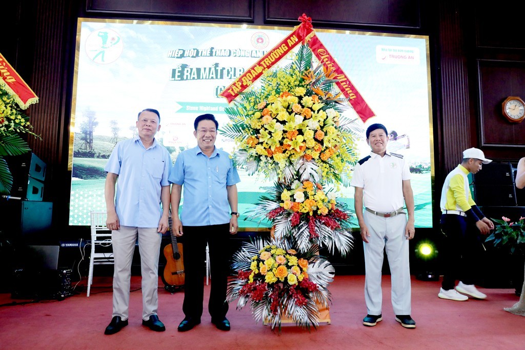 cca-8-1727620075.jpg