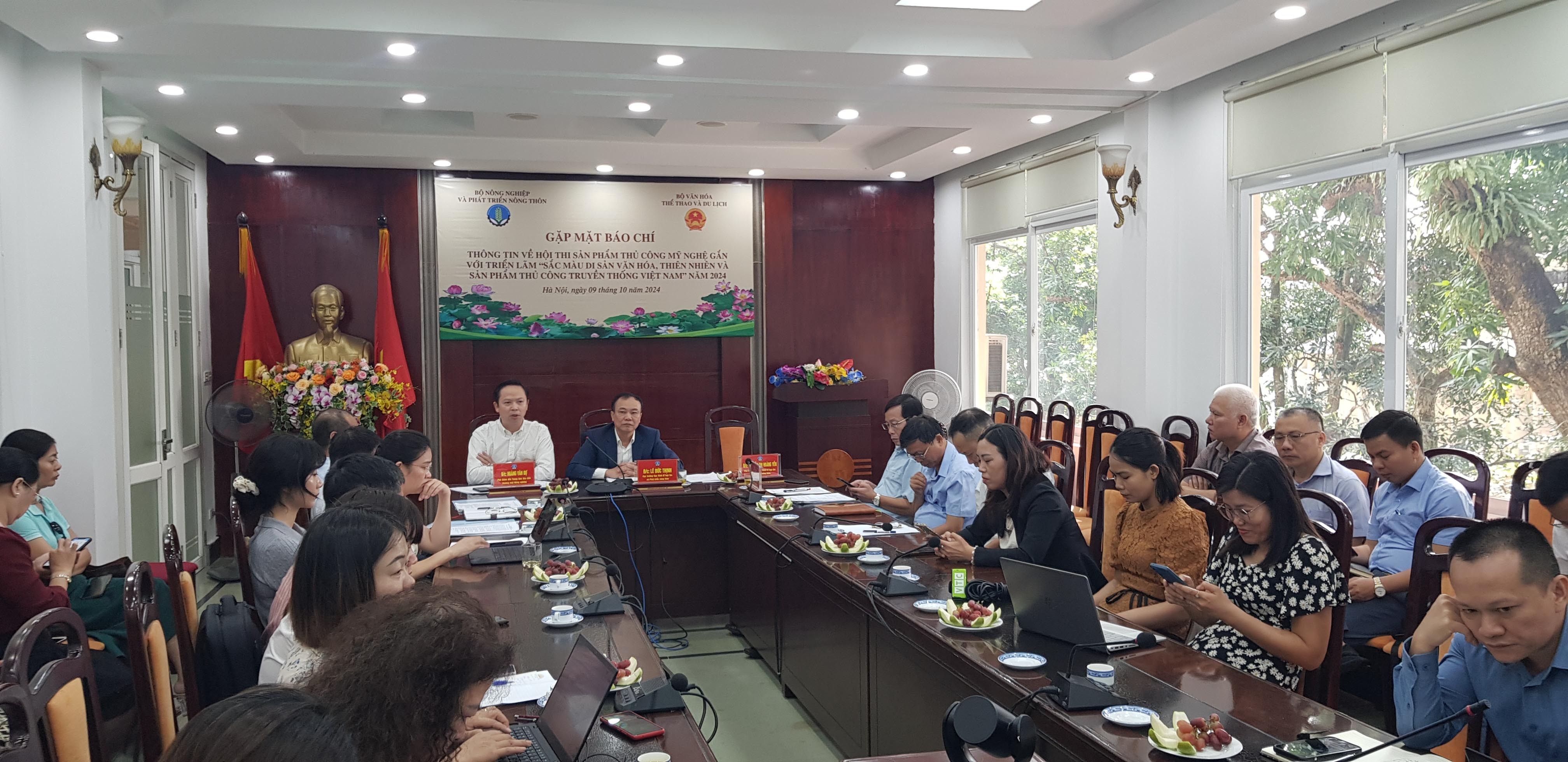 quang-canh-1728483011.jpg