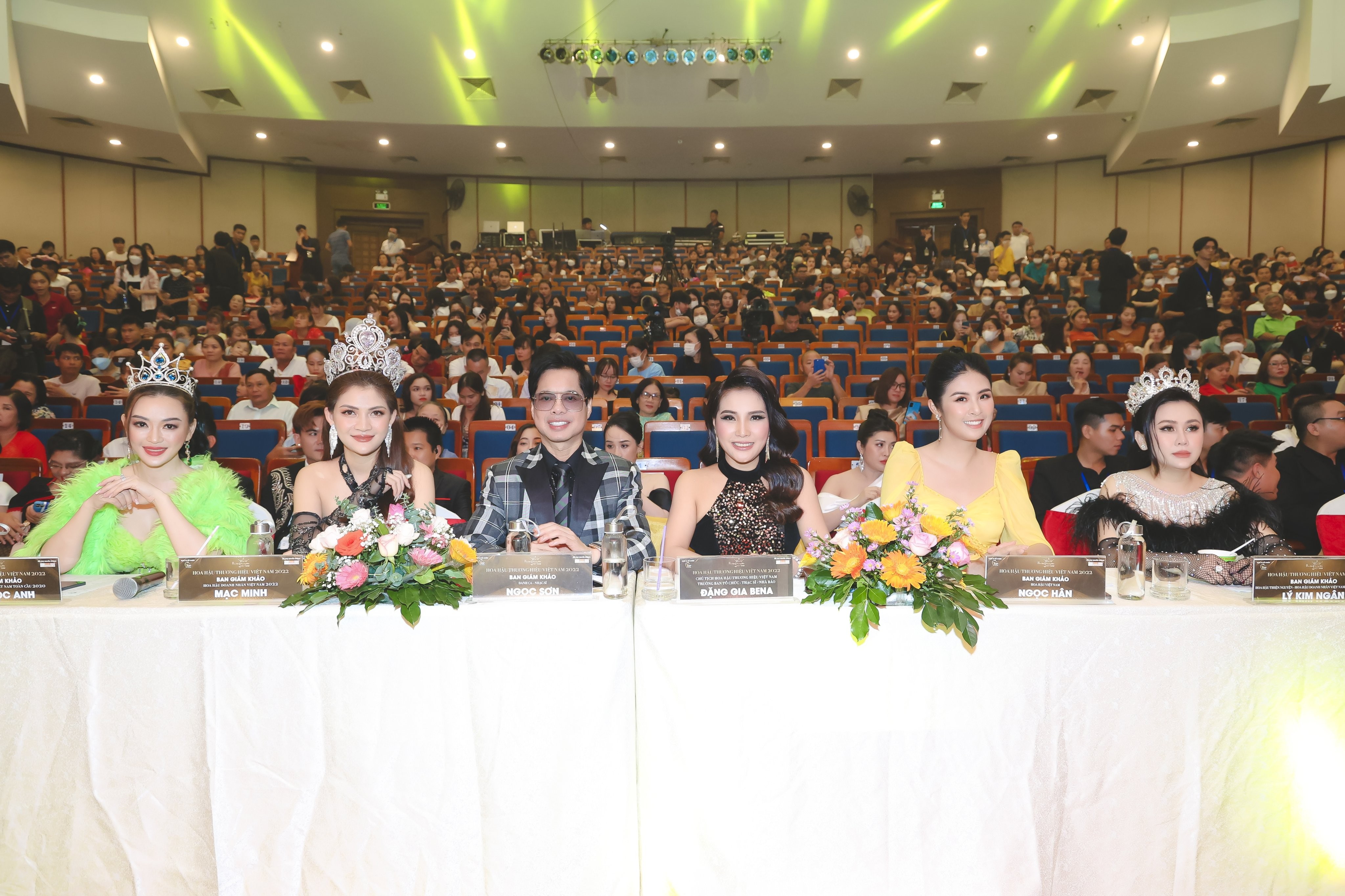 c9ef2c7fea512e0f7740-1663295697.jpg
