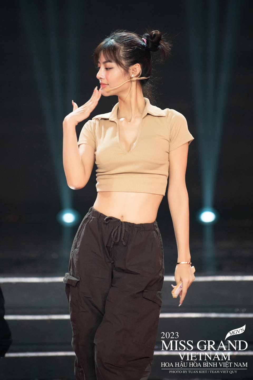 lona-1693124105.jpg
