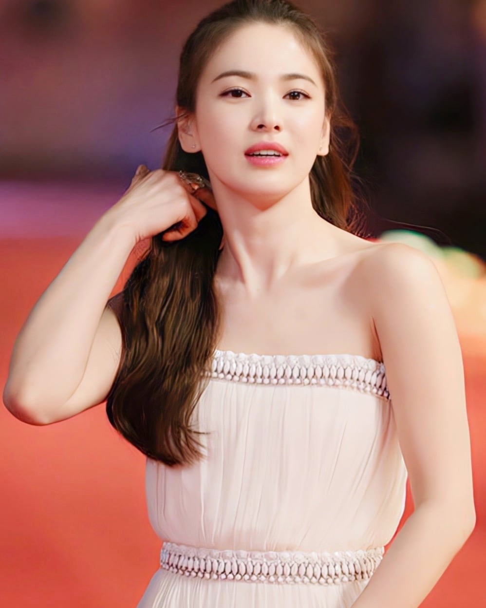 song-hye-kyo-7-1693476740.jpg