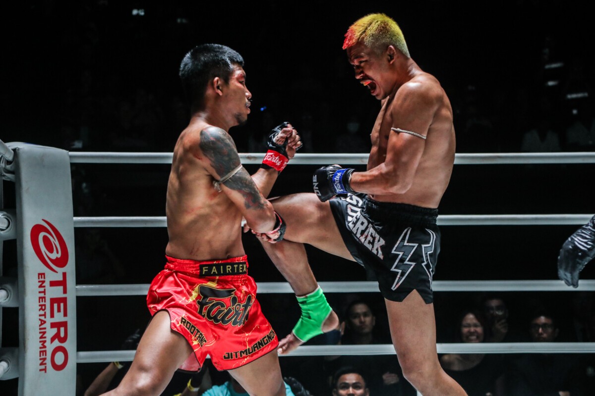 superlek-kiatmoo9-rodtang-jitmuangnon-one-friday-fights-34-30-1200x800-1695436336-1695443408.jpg