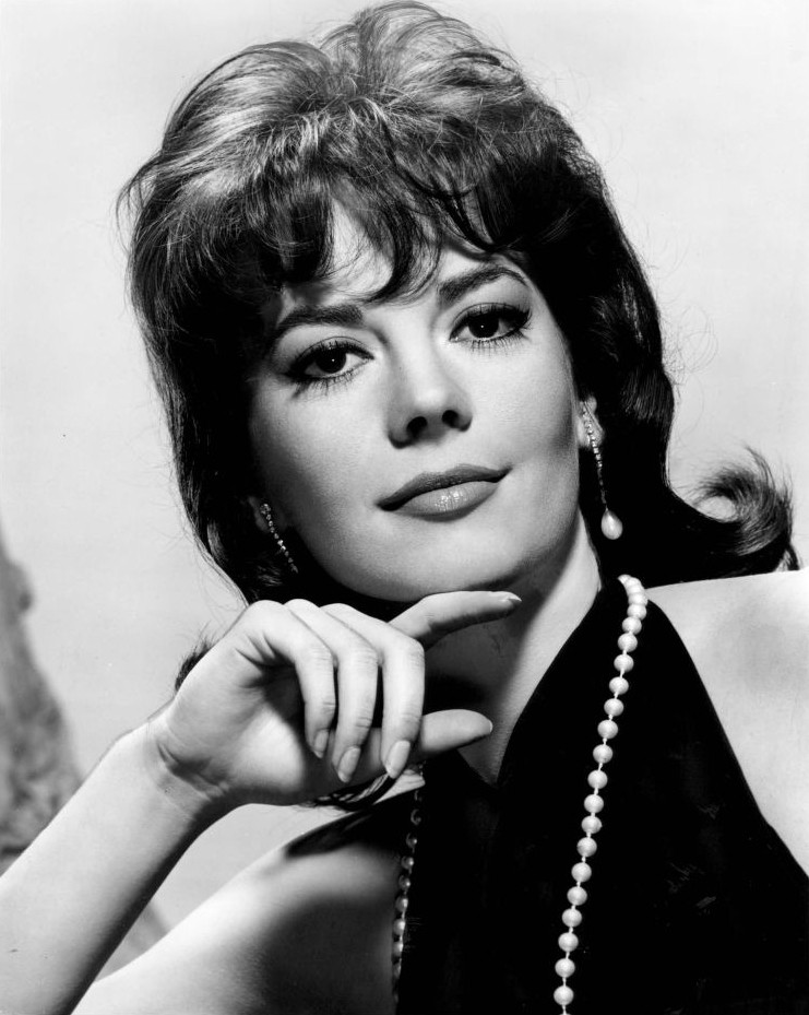 natalie-wood-1-1695808243.jpg