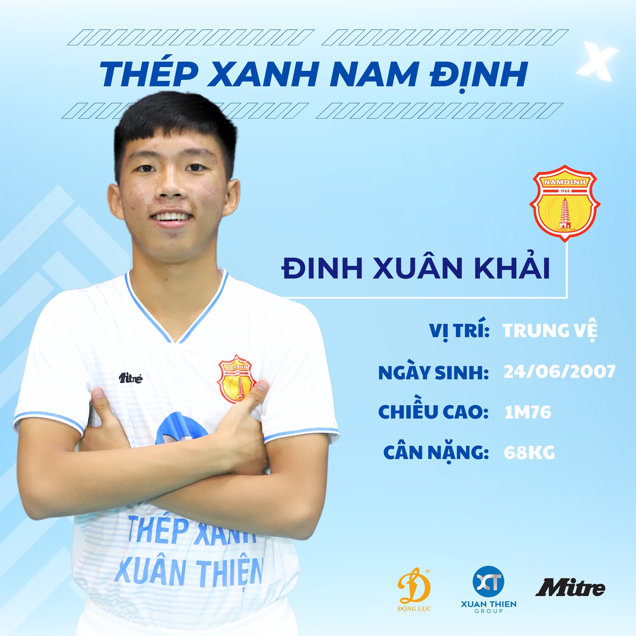 clb-nam-dinh-don-4-cau-thu-tre-len-doi-1-1696558646.jpg