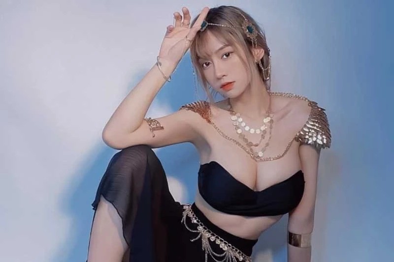 884le-bong-2-1697352743.jpg
