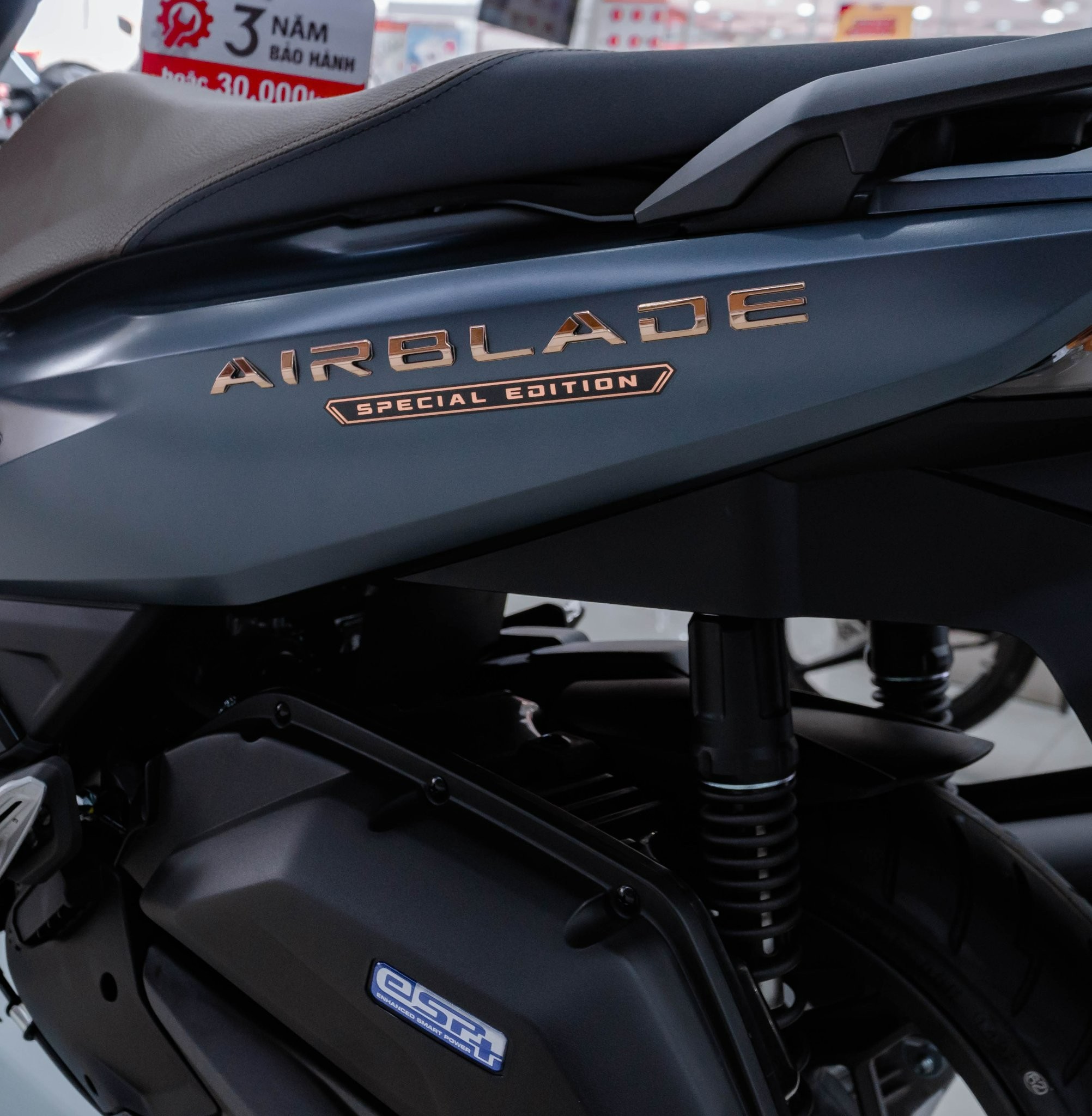 gia-xe-honda-air-blade-2-1697450996.jpg