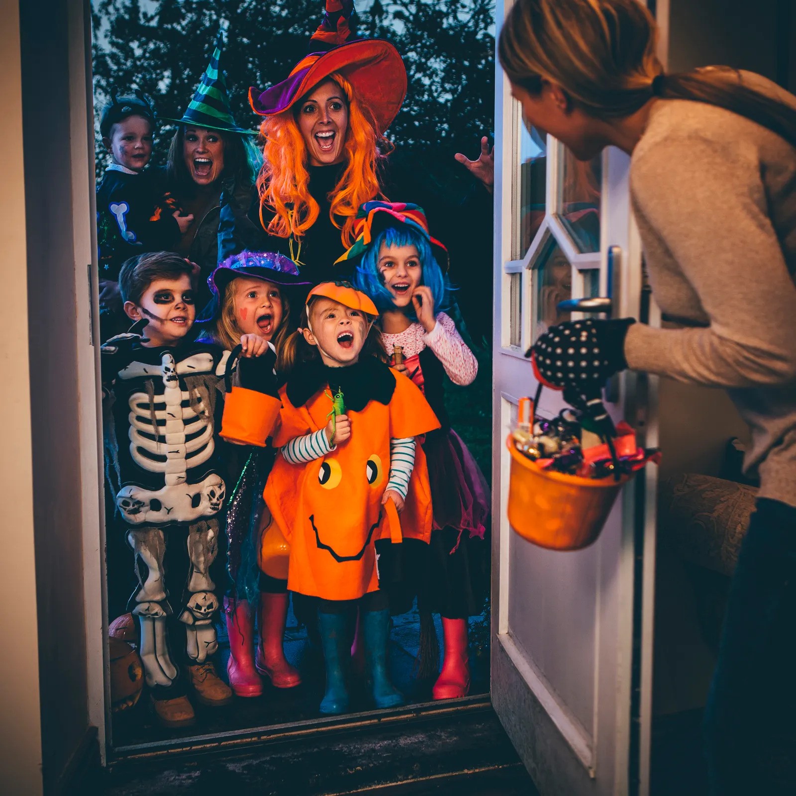 halloween-children-trick-or-treat-costumes-1697430160.jpg