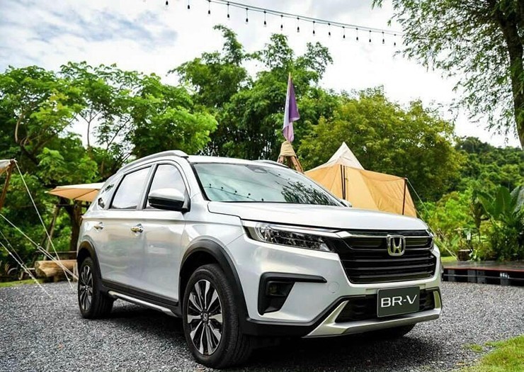 ‘Kẻ thách thức Mitsubishi Xpander’ nhận siêu ưu đãi, giá lăn bánh giảm xuống mức cực rẻ ảnh 2