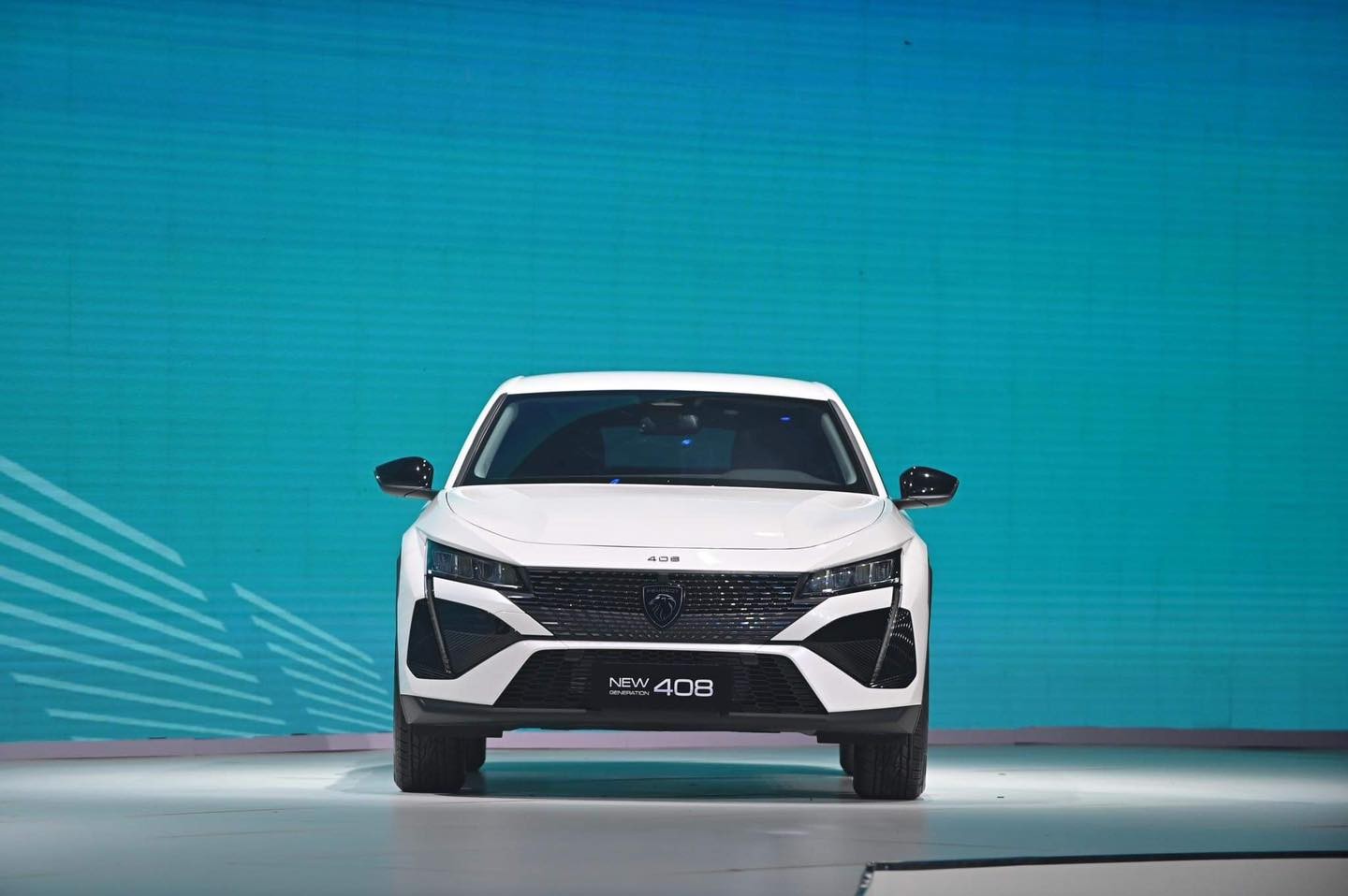 peugeot-408-11-1697948670.jpg