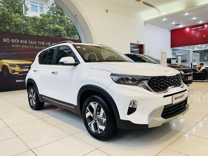 kia-sonet-1698036614.jpg