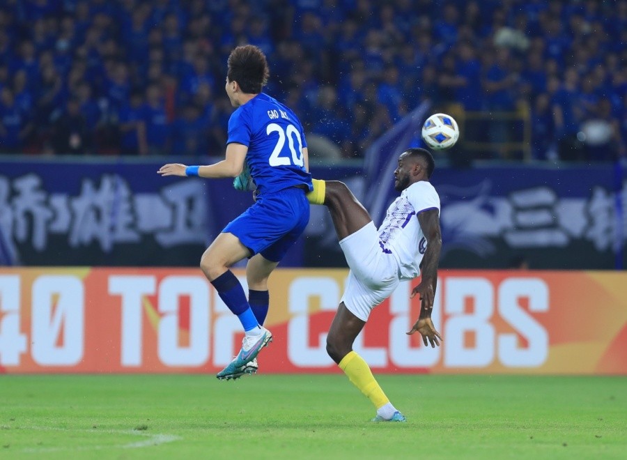 wuhan-ha-noi-fc1-1698157238.jpg