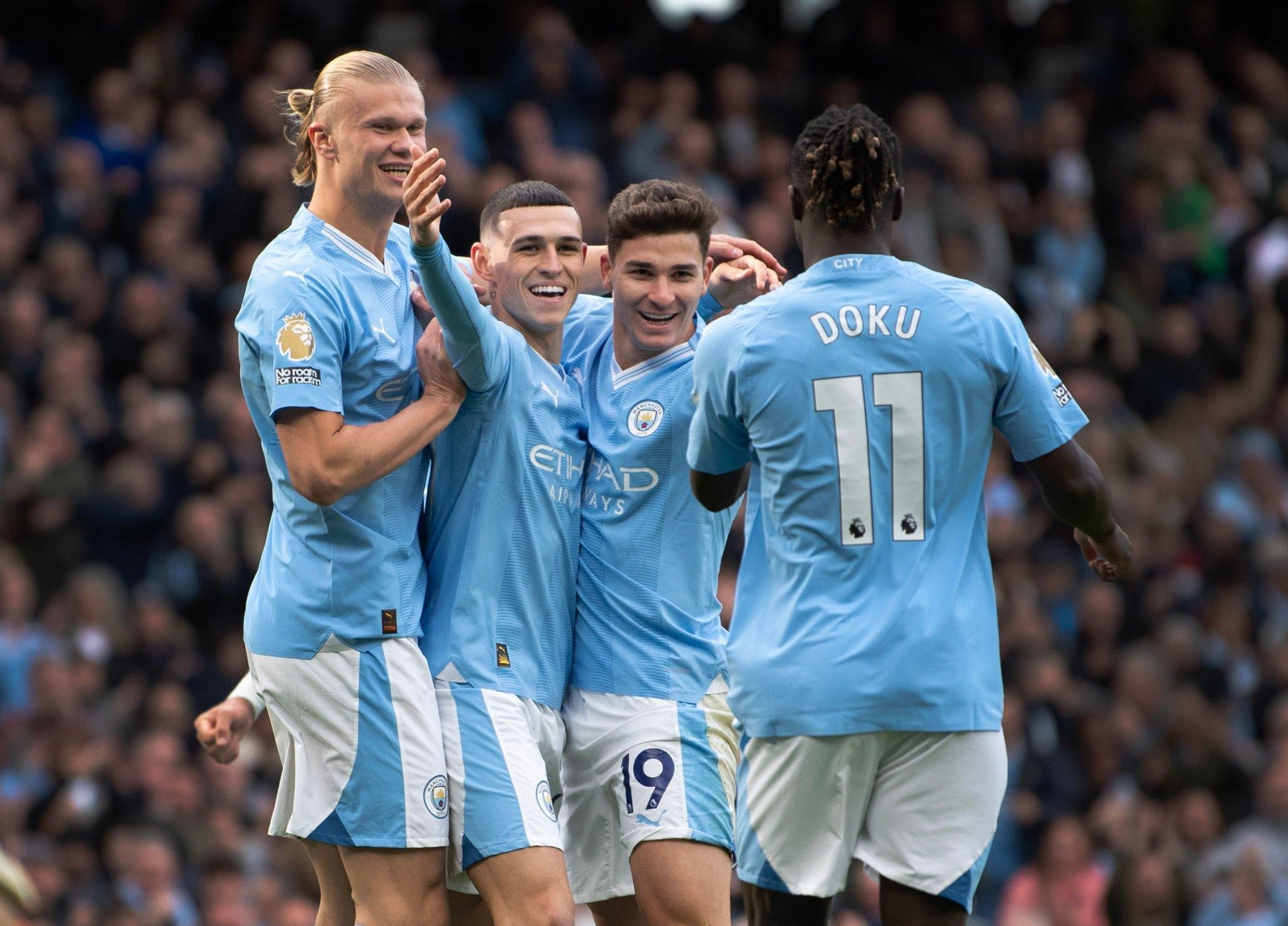 man-city-vs-mu-1698394302.jpg
