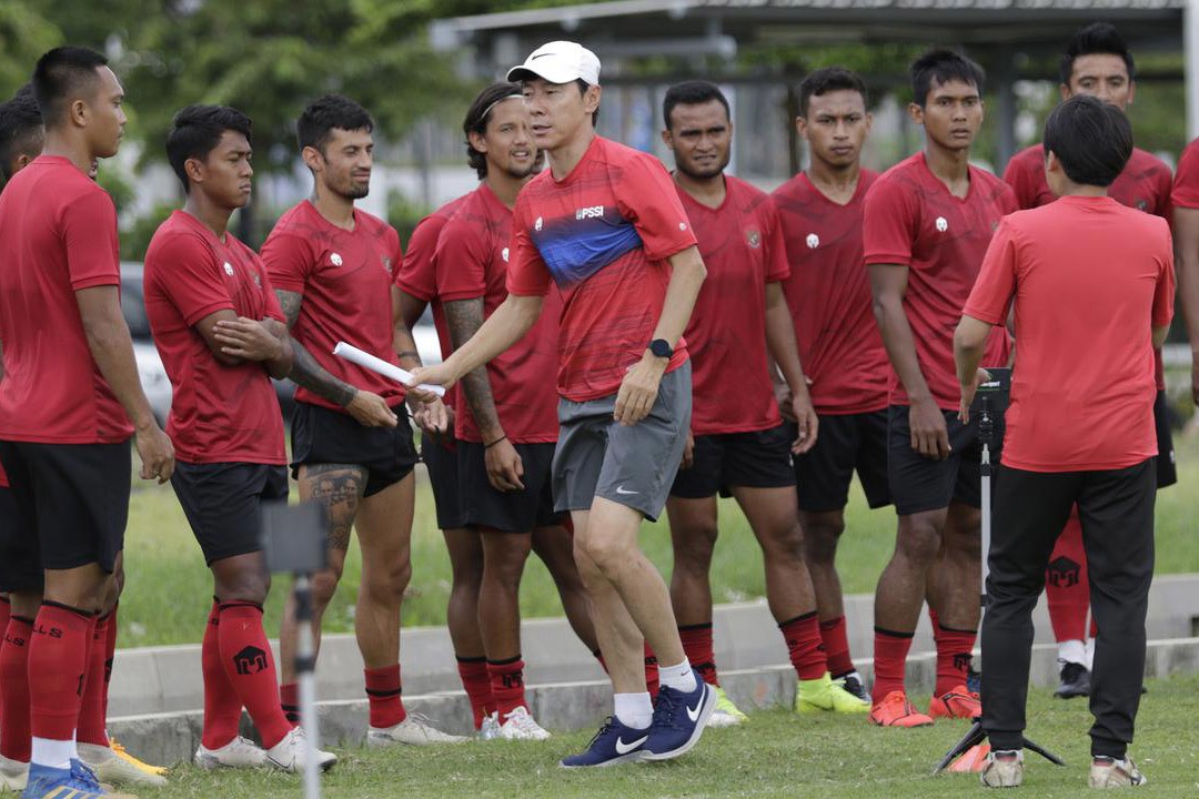 shin-tae-yong-indonesia-1698465287.jpg