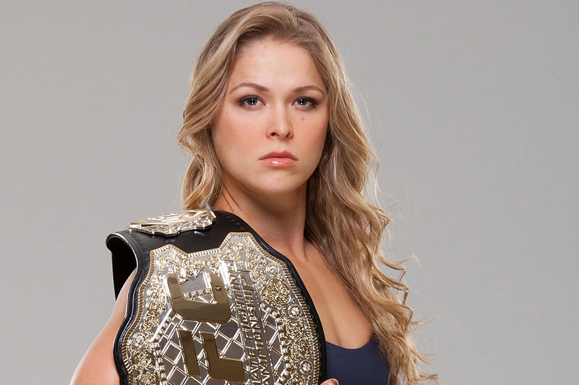 ronda-rousey-c1e09-1698915550-1698994914.jpg