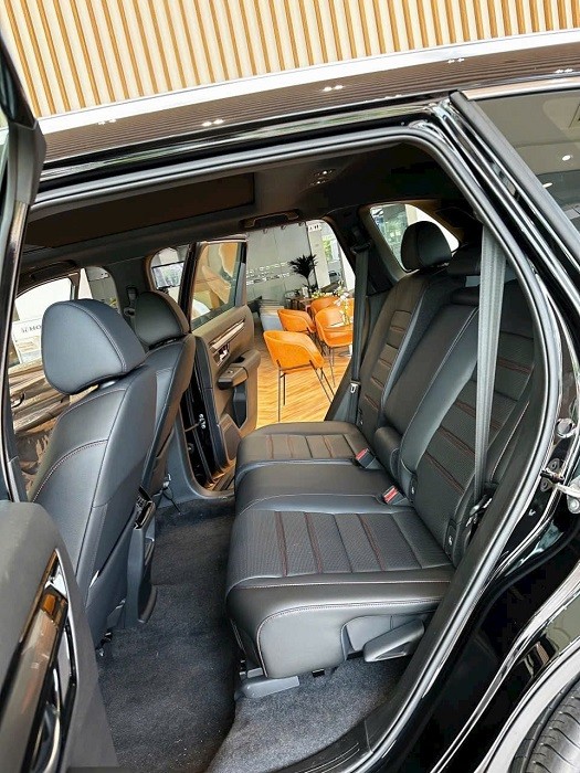 honda-cr-v-7-1699073060.jpg