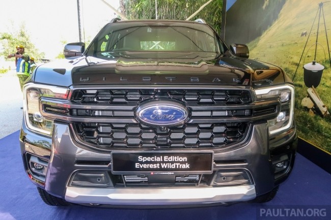 Tin xe trưa 4/11: Ford Everest phiên bản mới ra mắt với thiết kế hầm hố, giá bán gây ngỡ ngàng ảnh 1