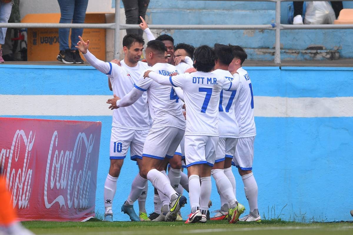 2023-afc-asian-cup-qualifiers-azkals-vs-myanmar-gerrit-holtmann-1-1699329428.jpg