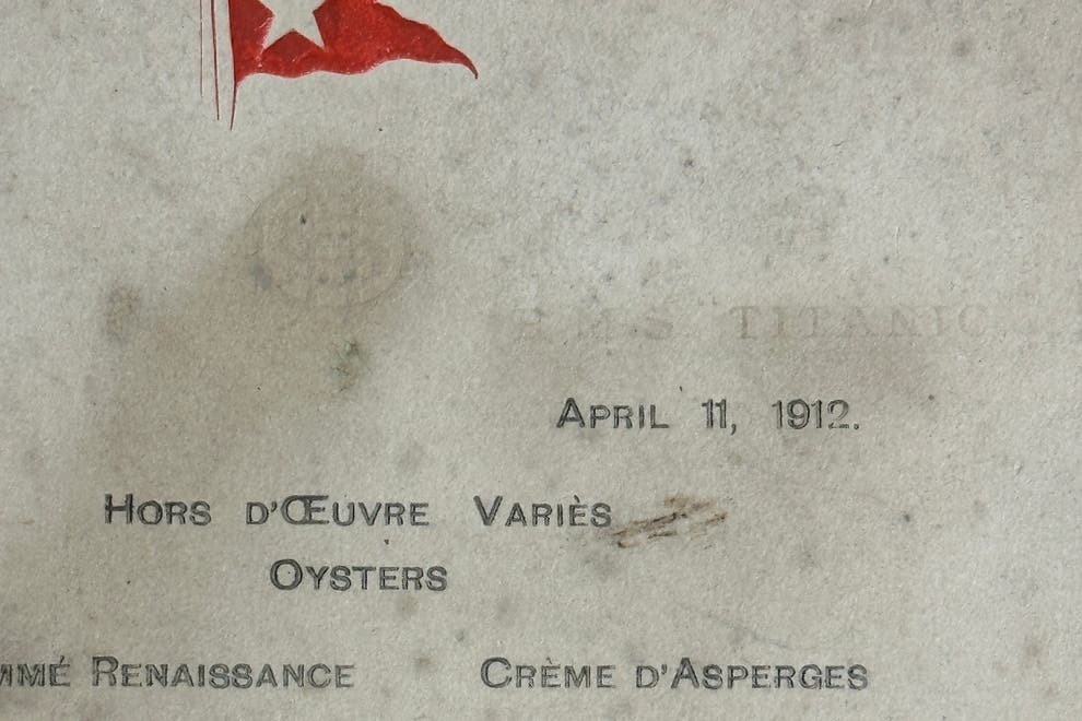 thuc-don-bua-toi-hang-nhat-titanic-1699441790.jpg