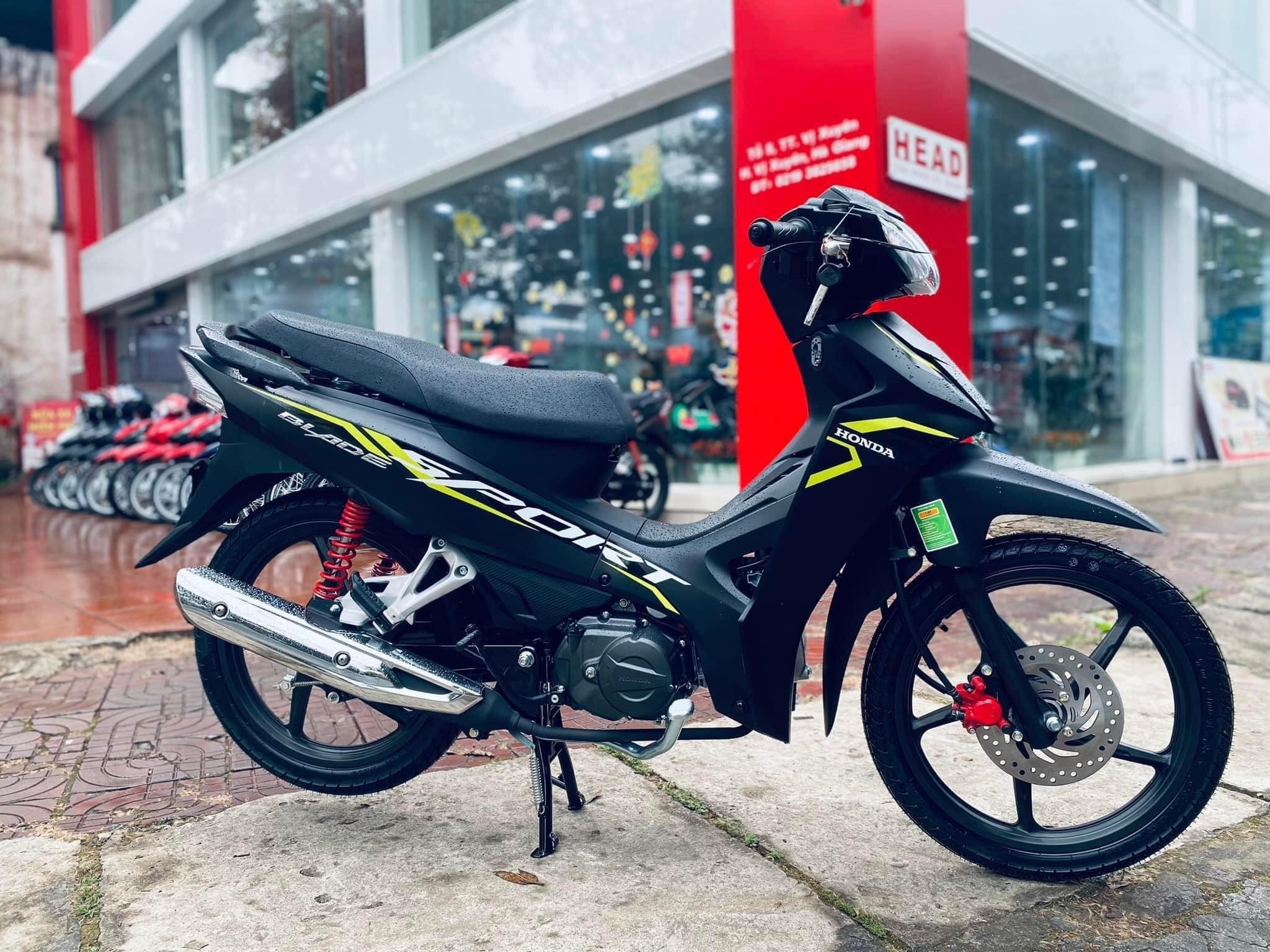 honda-blade-2023-6-1699587744.jpg