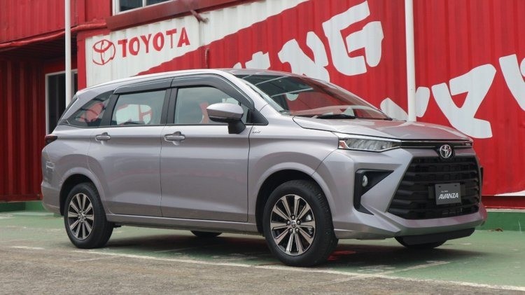 can-canh-toyota-avanza-the-he-mo-1699677636.jpg