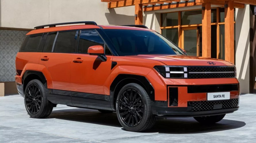 Hyundai Santa Fe 2024 với nâng cấp toàn diện ra mắt trong tuần tới, quyết so kè Ford Everest ảnh 1