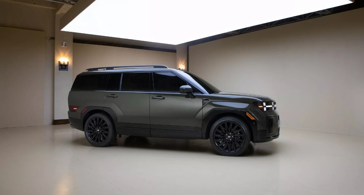 Hyundai Santa Fe 2024 với nâng cấp toàn diện ra mắt trong tuần tới, quyết so kè Ford Everest ảnh 3