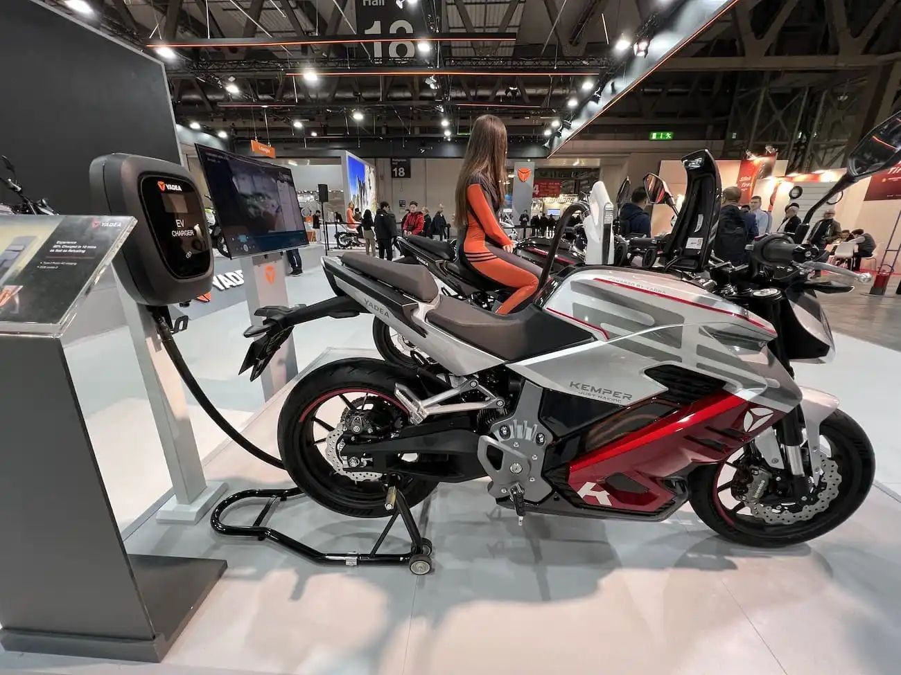 yadea-eicma-202305-result-1699868382.jpg