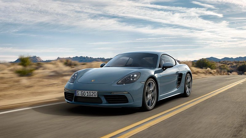 porsche-718-cayman-8-1151-1699955941.jpg