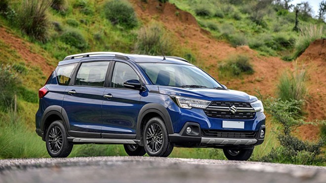 Giá xe Suzuki XL7 lăn bánh tháng 11/2023 đang ở mức cực hời, Mitsubishi Xpander Cross khó sánh vai ảnh 1