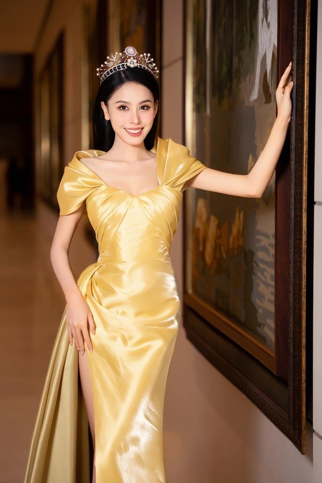a-hau-ngoc-hang-1701079674.jpg