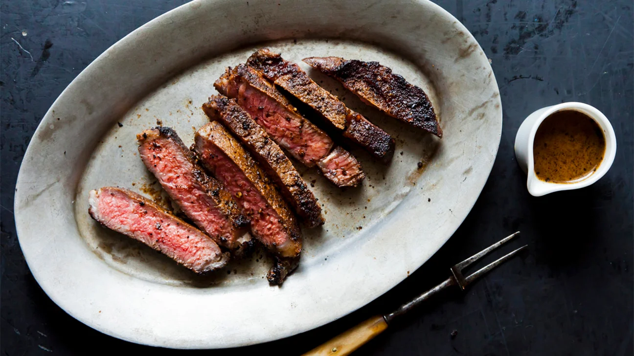 steak-meat-1296x728-header-1701073293.jpg