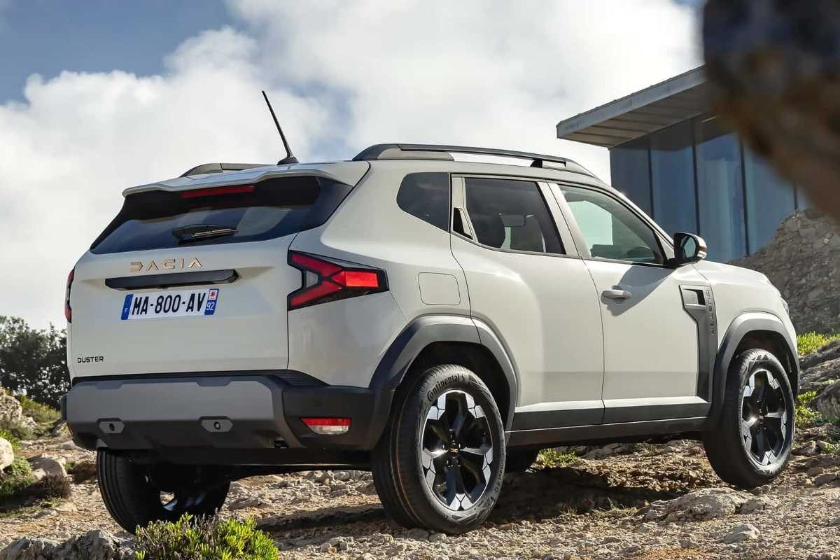 ‘Chiến thần’ SUV hạng B mới ra mắt: Thiết kế vượt trội Hyundai Creta, trang bị áp đảo Kia Seltos ảnh 2