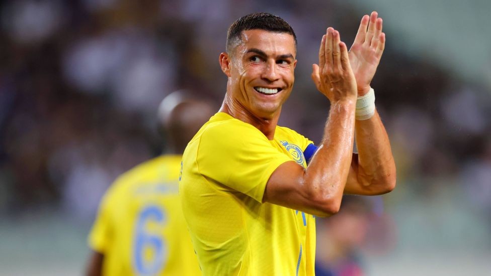 r-naldo-sau-1701360011.jpg
