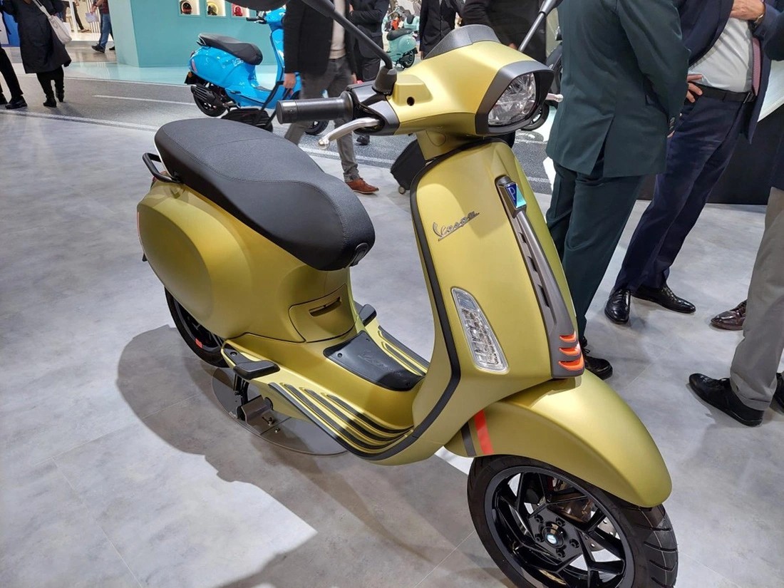 vespa-sprint-s-2024-1701403908.jpg