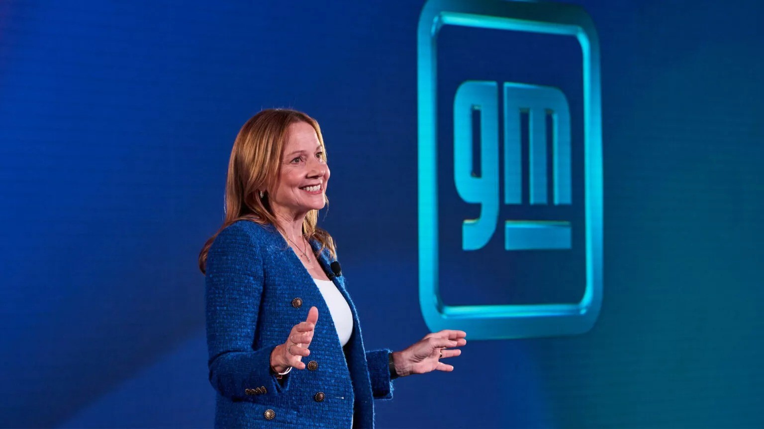 gm-ceo-mary-barra-1536x864-1701821870.jpg