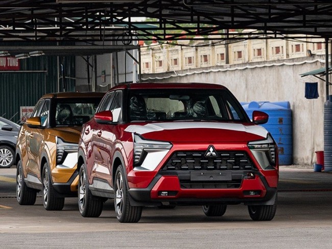 Tin xe trưa 12/12: Giá lăn bánh Suzuki XL7 rẻ ngỡ ngàng, báo hiệu ngày tàn Mitsubishi Xpander Cross ảnh 3