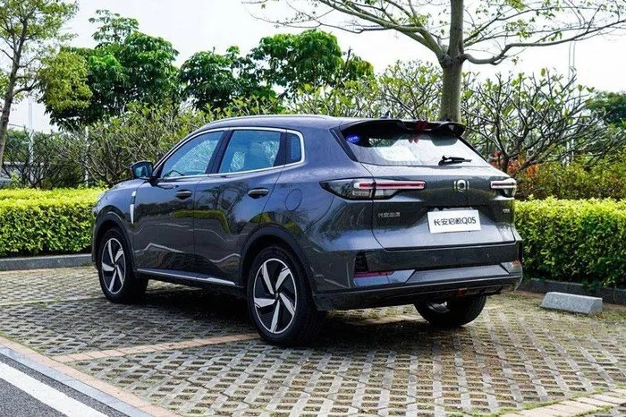 ‘Tuyệt đỉnh SUV hybrid’ giá chỉ từ 424 triệu đồng ra mắt, là đối thủ có thể ‘hất cẳng’ Toyota Corolla Cross ảnh 5