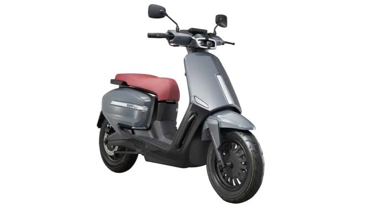 ‘Kẻ kết thúc đế chế Honda Vision’ ra mắt: Thiết kế sang xịn như Vespa, động cơ mạnh ngang xe 125cc ảnh 1