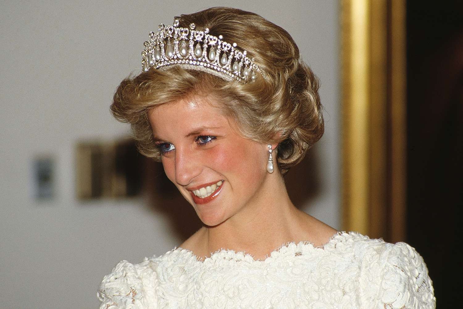 princess-diana-1-1703581900.jpg