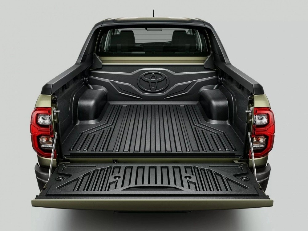 Toyota nhận cọc ‘cơn ác mộng’ của Ford Ranger: Thiết kế thể thao đẹp mắt, giá bán gây chú ý ảnh 3