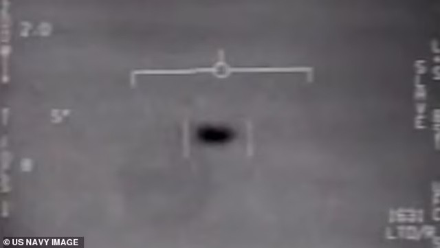 67628797-12903801-one-of-the-most-famous-and-unusual-ufos-to-date-spotted-by-the-u-a-29-170368775889-1703825068.jpg