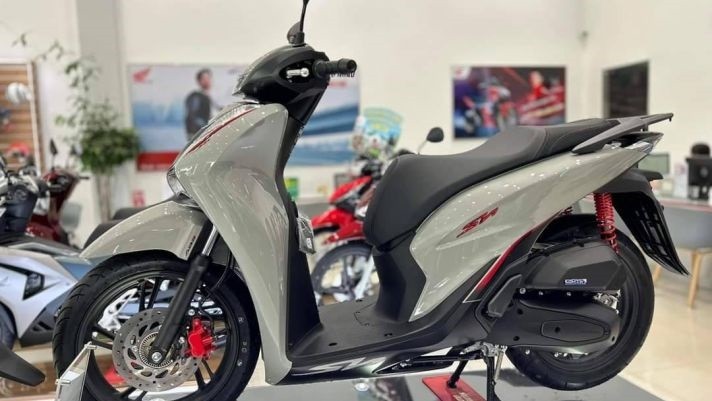 Honda SH giảm giá sâu kỷ lục, khách Việt có thể mua xe xịn chơi Tết với giá siêu rẻ ảnh 1