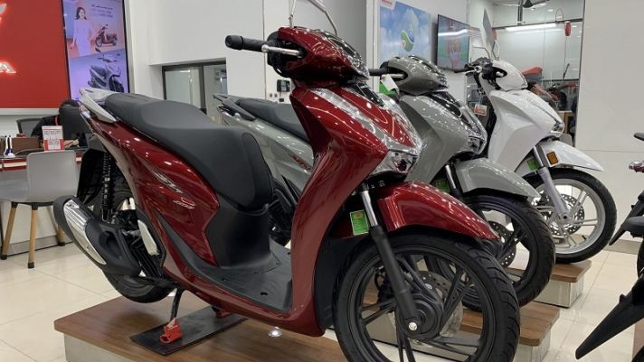 Tin xe trưa 5/12: ‘Vua xe số’ mới giá ngang ngửa Honda Future 2024, thiết kế đẹp 'ăn đứt' Wave Alpha ảnh 2