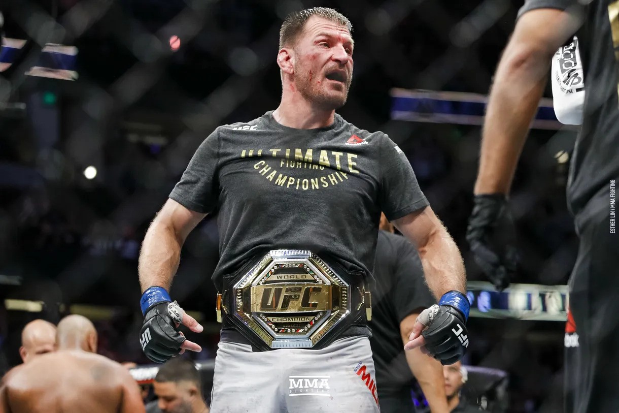 329-daniel-cormier-x-stipe-miocic0-1704525882-1-1704535438.jpg