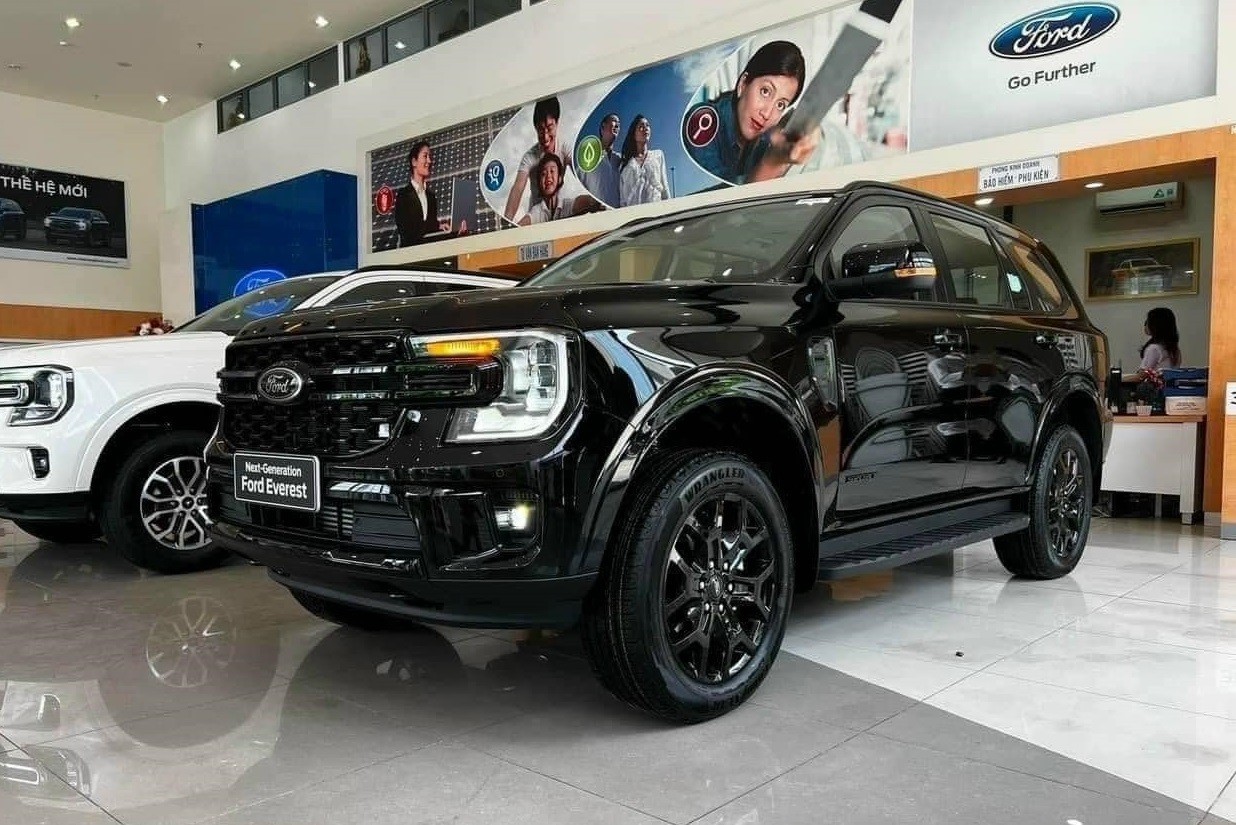 ford-everest-1704684041.jpg
