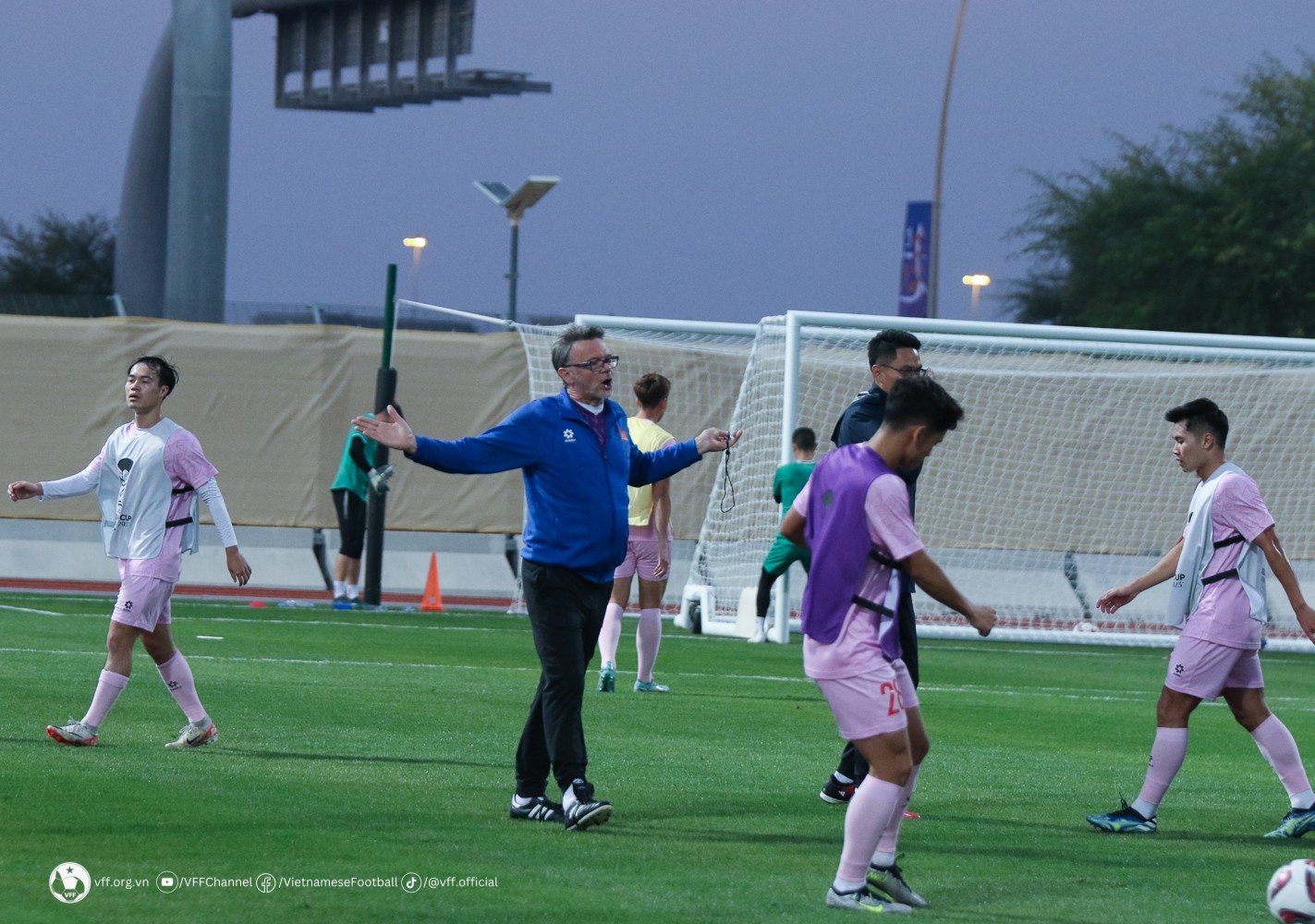 hlv-philippe-troussier-1705024791.jpg