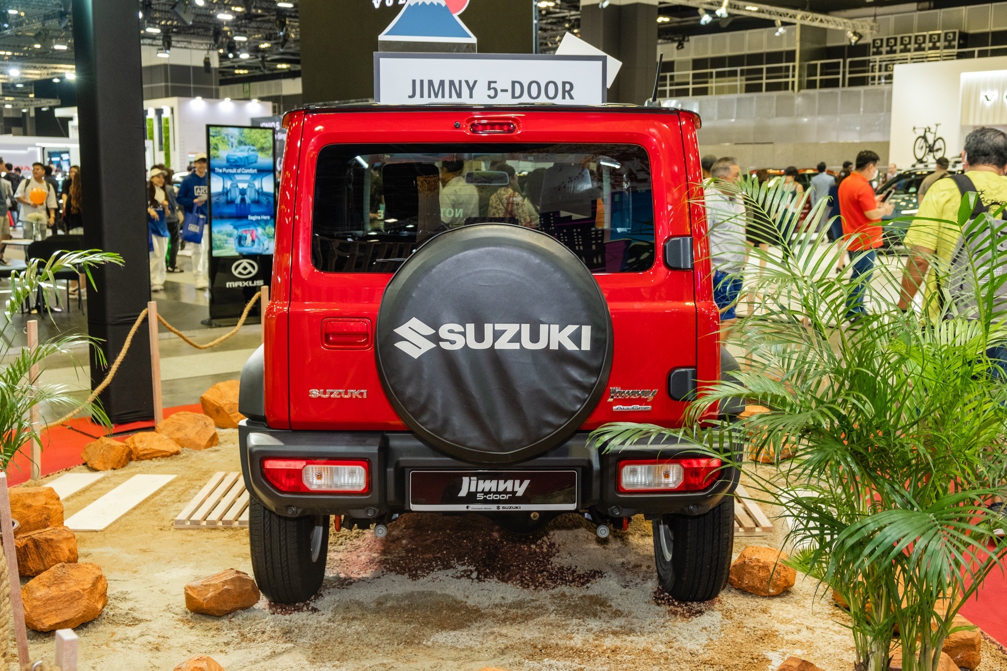 suzuki-jimny-5-door-8-1705277221-1705285768.jpg