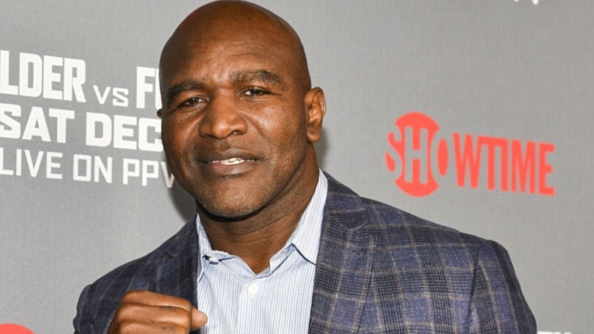 evander-holyfield-huyen-thoai-song-cua-lang-quyen-anh-hang-nang-the-gioi-va-tran-dau-lich-su-truoc-mike-tyson-392221-1705500022.jpg
