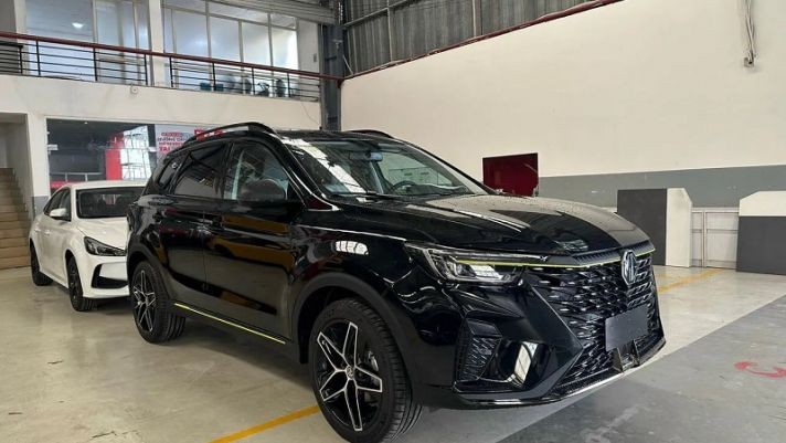 Tin xe hot 17/1: ‘Honda City phiên bản SUV’ gây sốt với giá 321 triệu đồng ra mắt biến thể mới ảnh 2