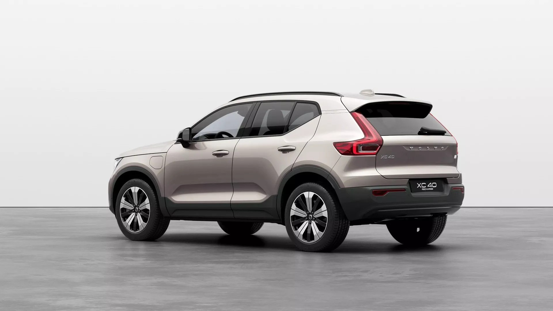 volvo-xc40-facelift-21-1705482726.jpg